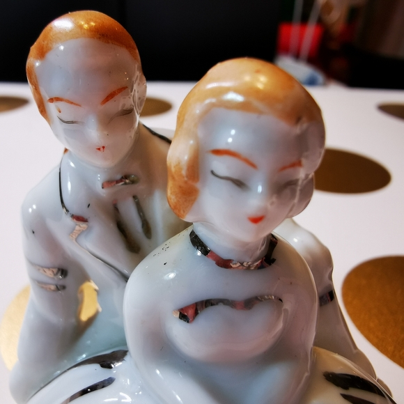 Vintage Porcelain Wedding Cake Topper Bride & Groom - Picture 5 of 11